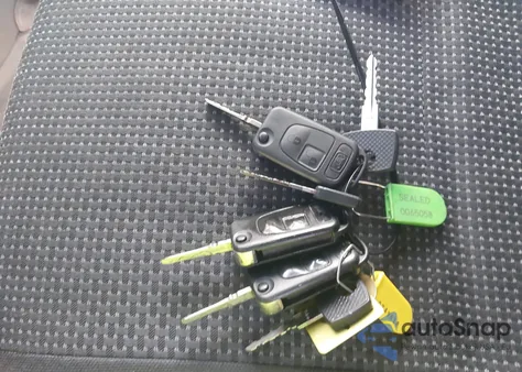 2012 Mercedes-Benz Sprinter 2500 High Roof z USA, uszkodzony, nr VIN WD3PE8CB8C5711815